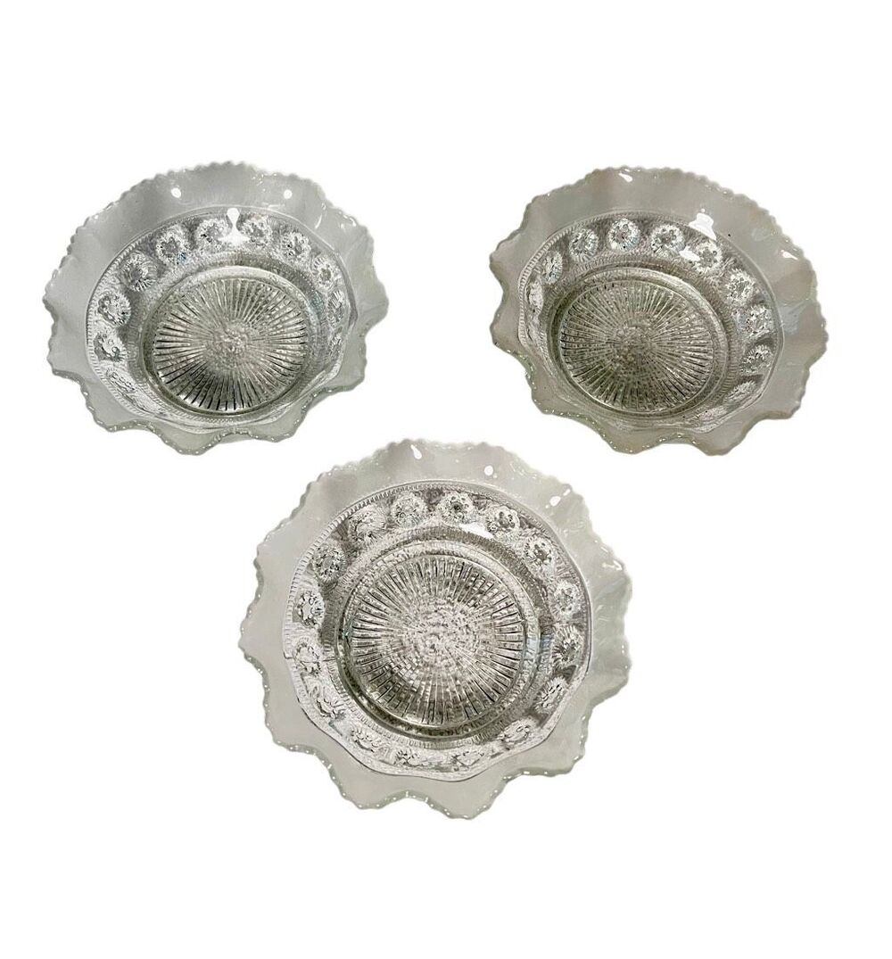 3 Vintage Davidson Fruit Dessert Bowl Ruffled Art Deco Glass Satin Frost Opaque